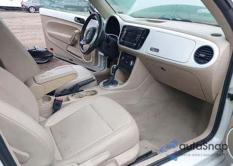 2014 Volkswagen Beetle 1.8T из США, поврежденный, VIN 3VWJ17ATXEM665203